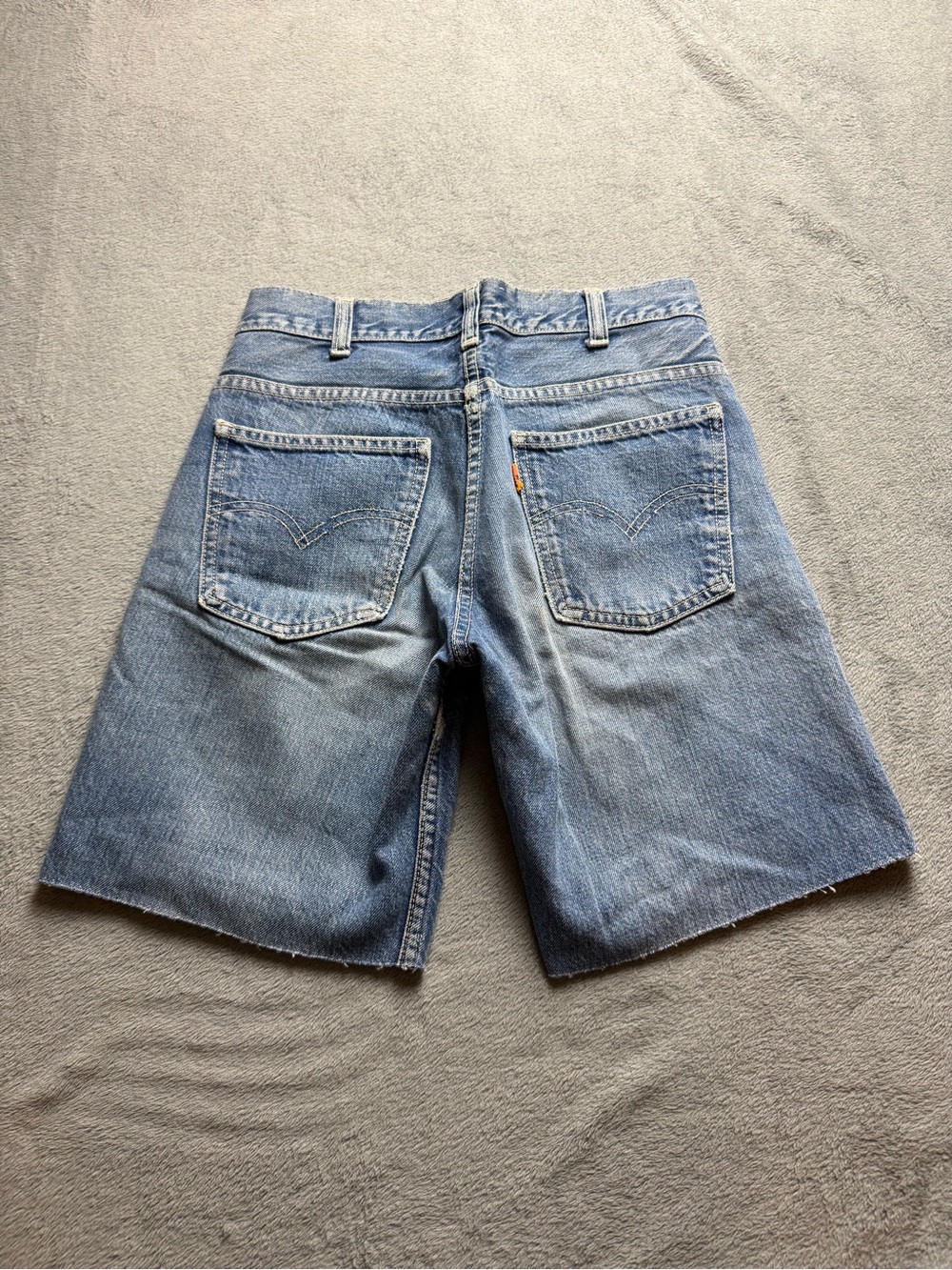 Vintage Levi’s Orange Tab Cutoff Jean Shorts Jorts Size 28